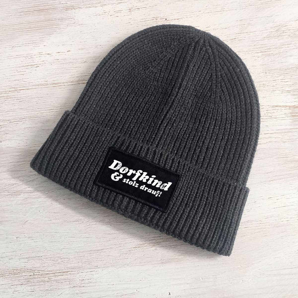 Dorfkind und stolz drauf Strick Beanie